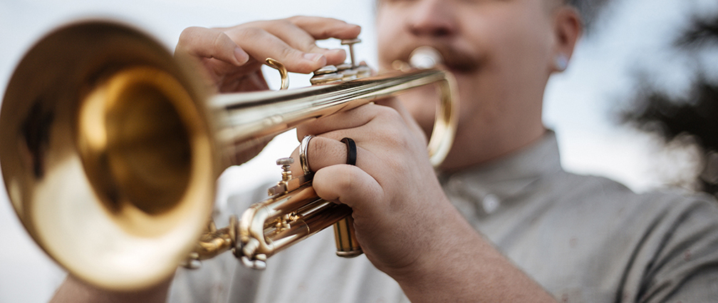 A man playing a trumpet